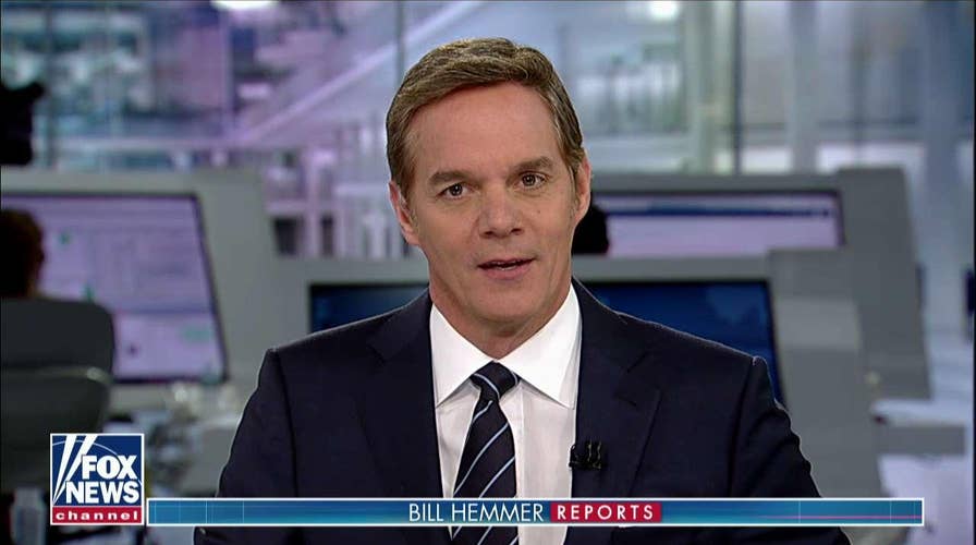 Bill Hemmer welcomes viewers to 'Bill Hemmer Reports'
