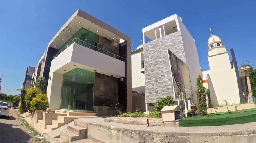 New video: Lavish graveyard of Mexican drug lords