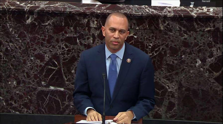 Hakeem Jeffries slams WH-Ukraine contacts: 'Rudolph Giuliani is not a member of the Trump administration'