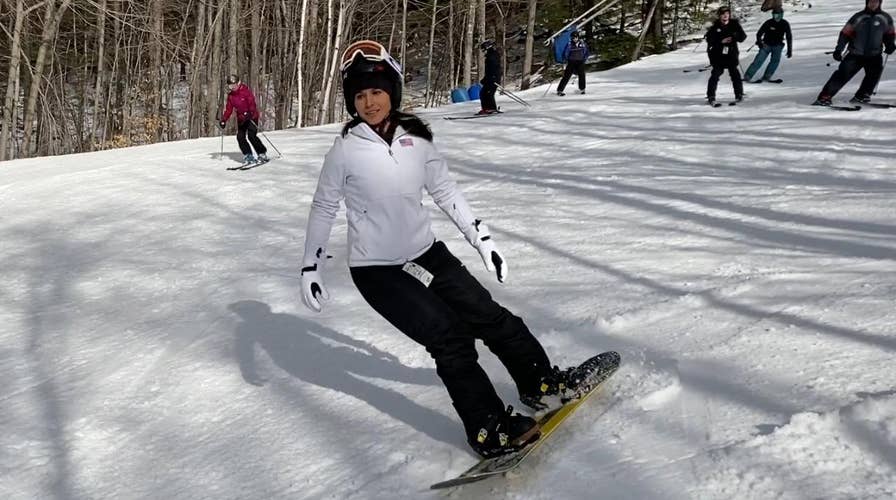 Tulsi Gabbard takes to the slopes in NH
