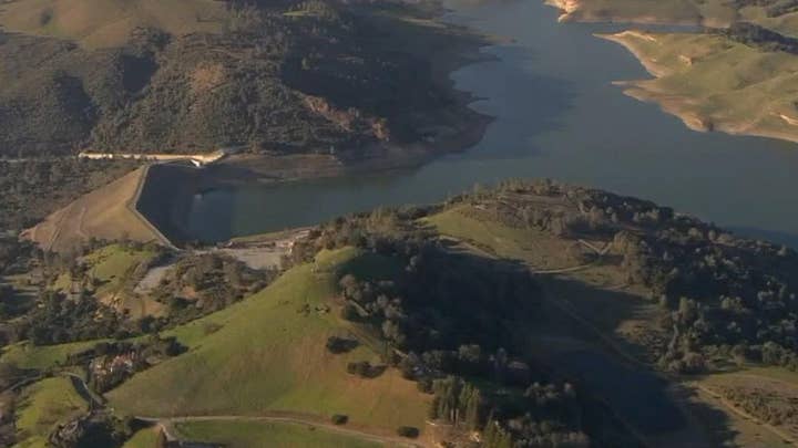 Federal government orders California reservoir to be drained in order to replace dam