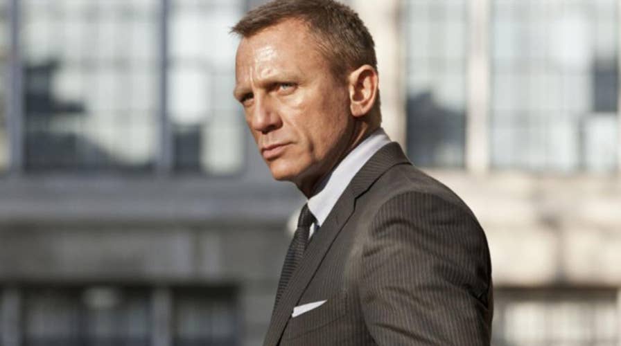 Coronavirus delays James Bond; new Batmobile revealed