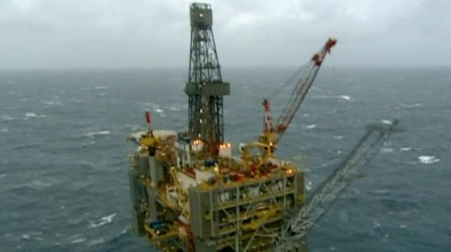 Oil trades at negative value for the first time