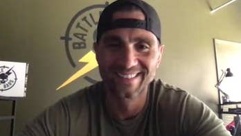 How one Navy veteran is honoring a fallen officer and inspiring others