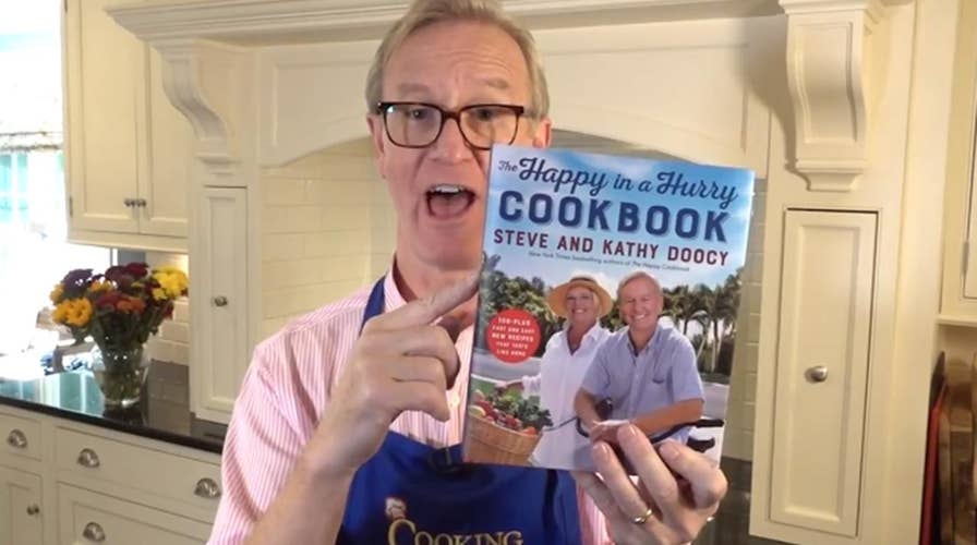 Steve Doocy makes his Grandma Berndt's hash brown-crust quiche