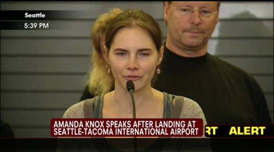 VIDEO: Amanda Knox Speaks Out Upon Emotional Return to United States, Says “Thank You for Being There for Me”