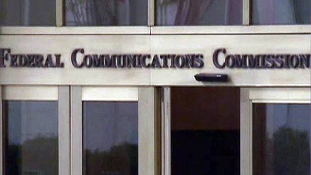 FCC considering plans to place gov’t monitors in newsrooms