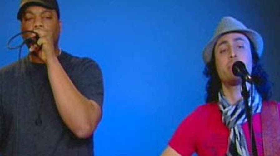 Beatboxing In The Strat Room