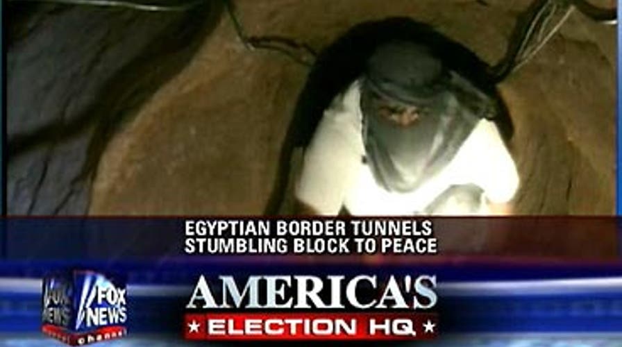 Corridors in the Sand