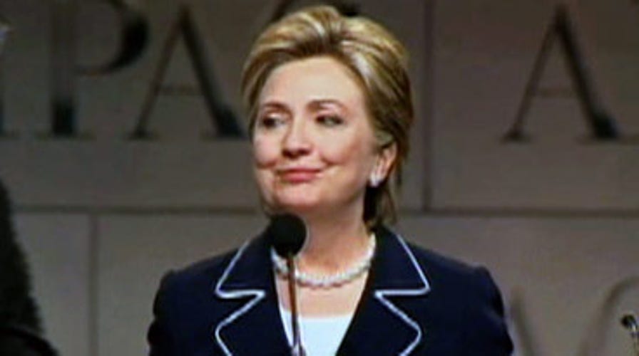 Clinton Plans to Drop Out of Race