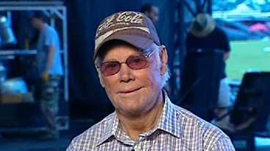 Charitable Country Singer