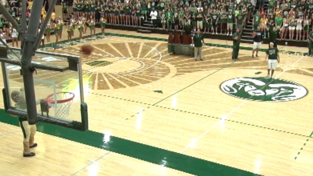 Half-court shot pays for freshman's tuition
