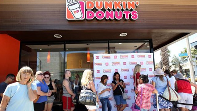 Dunkin' Donuts opens first store in Southern California | On Air Videos ...