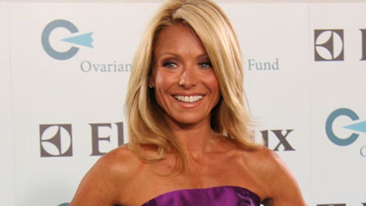 Kelly Ripa's Hair Tips