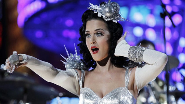 Report: Katy Perry tapped for 2015 Super Bowl halftime