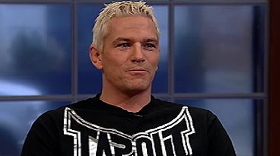 Team Tompkins Joins TapouT