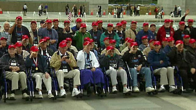 WWII vets flown to memorial for free