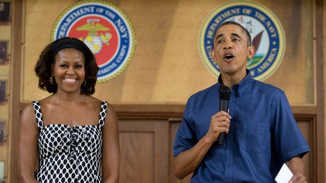 President and First Lady visit troops for Christmas
