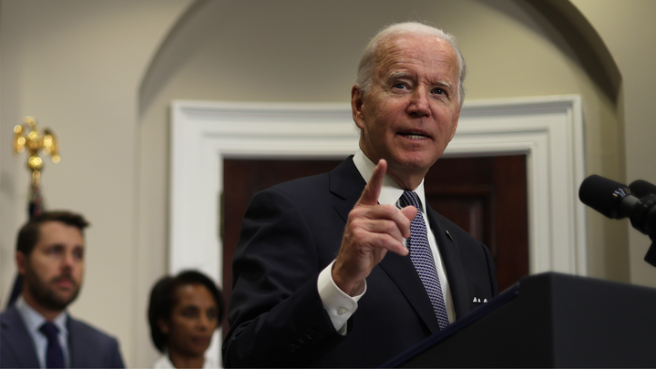  President Biden delivers remarks on student debt relief