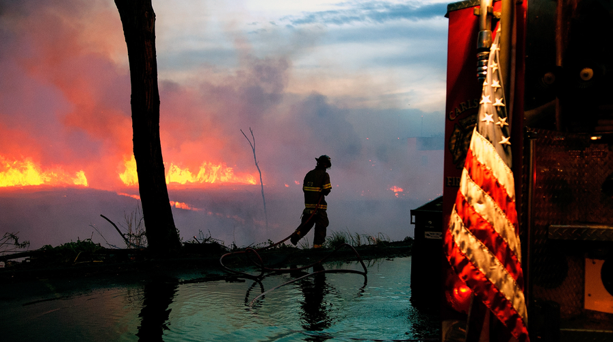 WATCH LIVE: New Jersey wildfire forces evacuations