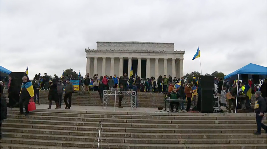 WATCH LIVE: Stand With Ukraine rally & march at the Lincoln Memorial