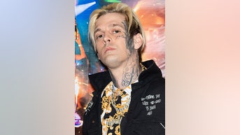 Singer's mom DEMANDS investigation