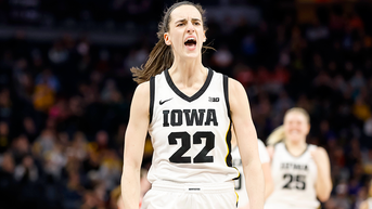 College basketball star embarrasses opponent with move during stunning win