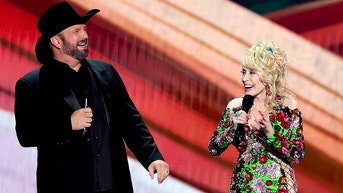 Dolly Parton makes NSFW joke about Garth Brooks at Academy of Country Music Awards