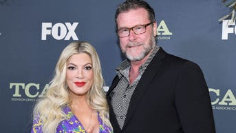 '90210' alum reportedly splitting from husband after 17 years of marriage