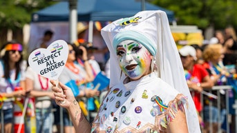 Dem senator to fundraise with supporter of Sisters of Perpetual Indulgence, critical race theory
