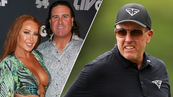 Mickelson accused of showing Pro golfer's wife 'offensive' picture during 2015 dinner