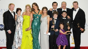 'Modern Family' star claims show ‘insisted’ she wear heels despite medical condition