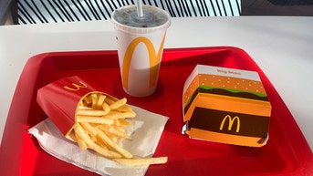 California approves massive raise for minimum wage fast-food workers