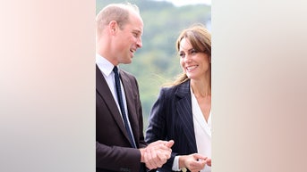 How Kate makes William SWEAT
