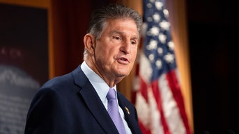 How a Manchin White House run could giftwrap the presidency for one contender