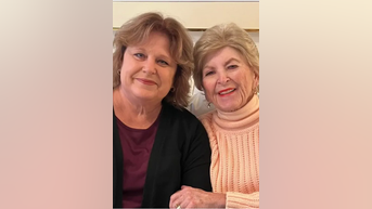 Woman SWITCHED at birth spends holidays with birth mom