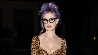 Kelly Osbourne's Christmas wish leaves dad Ozzy spinning: 'Kelly, don’t. Don’t. Stop.'