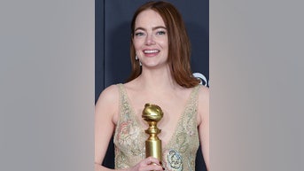 Emma Stone pokes FUN at Taylor Swift