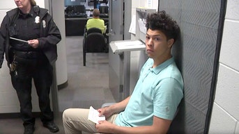 Prosecutors ask judge to quash felony sex crime charges against Jackson Mahomes