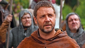 Russell Crowe found out a decade later he broke both legs filming ‘Robin Hood’