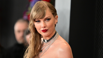 Swift heard in viral video asking if iconic clock necklace was set to a specific, symbolic time