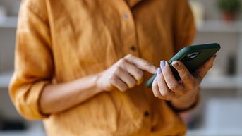 Service restored after outage hits AT&T, other carrier customers nationwide