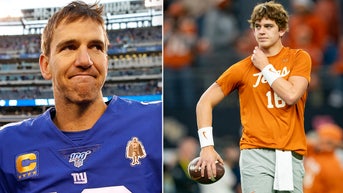 Eli Manning weighs in on whether nephew Arch should transfer out of Texas
