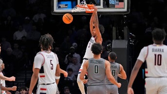 Head coach says he had one-word message for team during blowout loss to No. 1 UConn