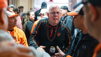 Republican Senate candidate could break GOP's losing streak in this blue state