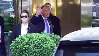 Trump arrives at courthouse as defense preps for cross-examination