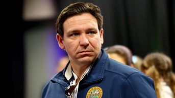 DeSantis signs bill cracking down on retail theft, rips California, New York policies