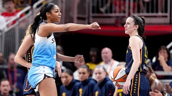Angel Reese nails Caitlin Clark in head, called with flagrant foul in Sky-Fever rematch