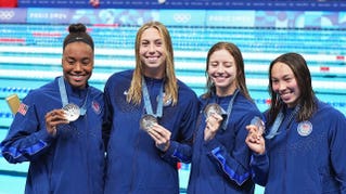 Team USA edges China to win silver in women’s 4x100-meter freestyle relay - Fox News