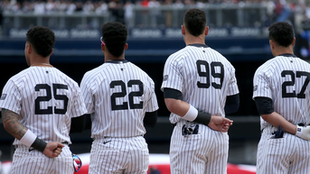Yankees announcer rips team for participating in national anthem standoff